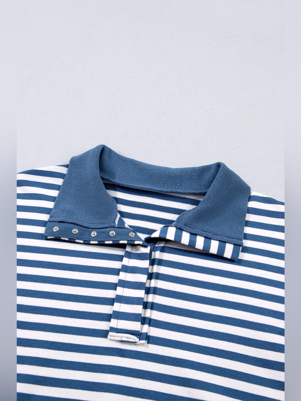 Stripe Color Block Trim Raw Seam Split Hem Loose Sweatshirt - Picture 11 of 16